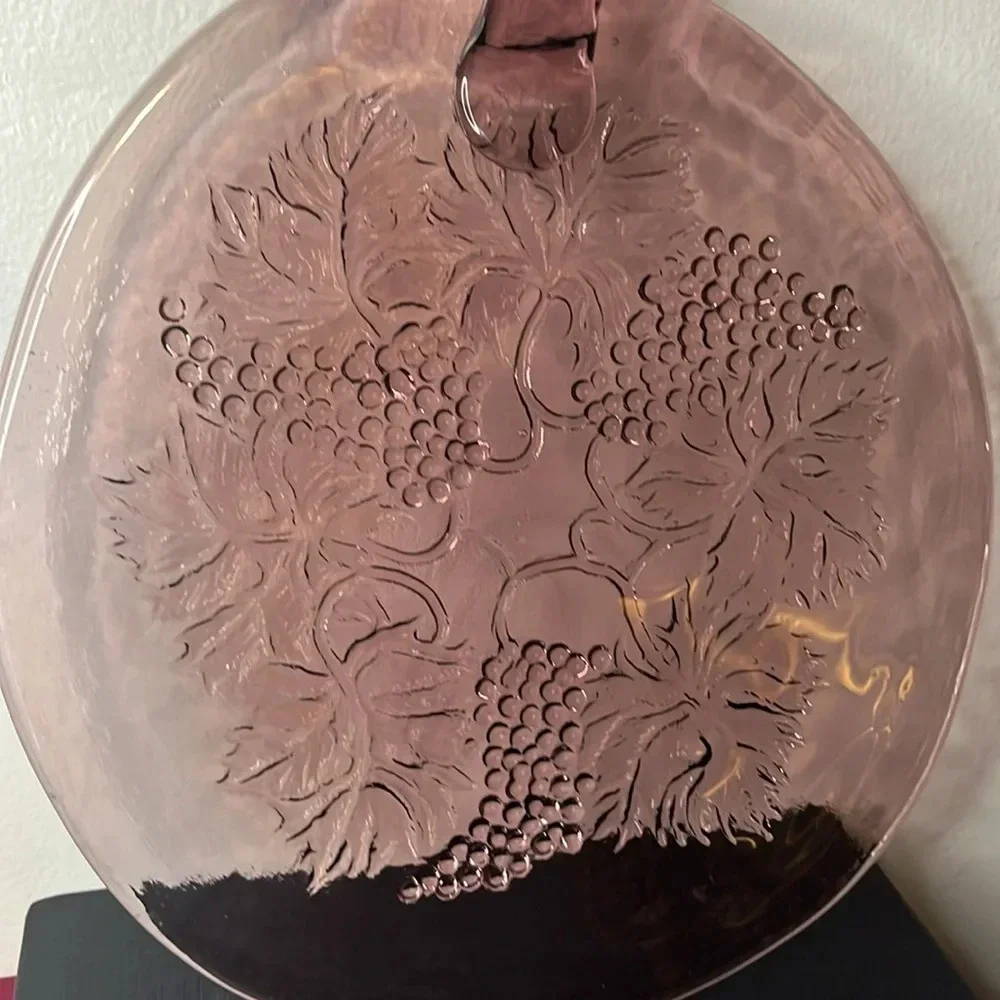 Hills of Nantucket New Amethyst Purple Large Oval Grape Vine Cheese Platter Dish